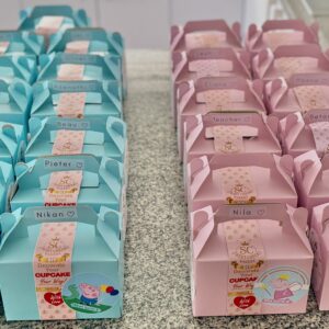 Deluxe Cupcake Kit